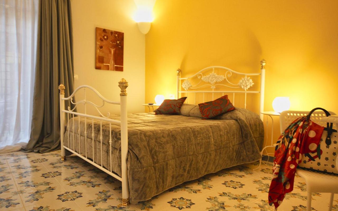 Bed and Breakfast Domus Vilu Nocera Superiore Zewnętrze zdjęcie