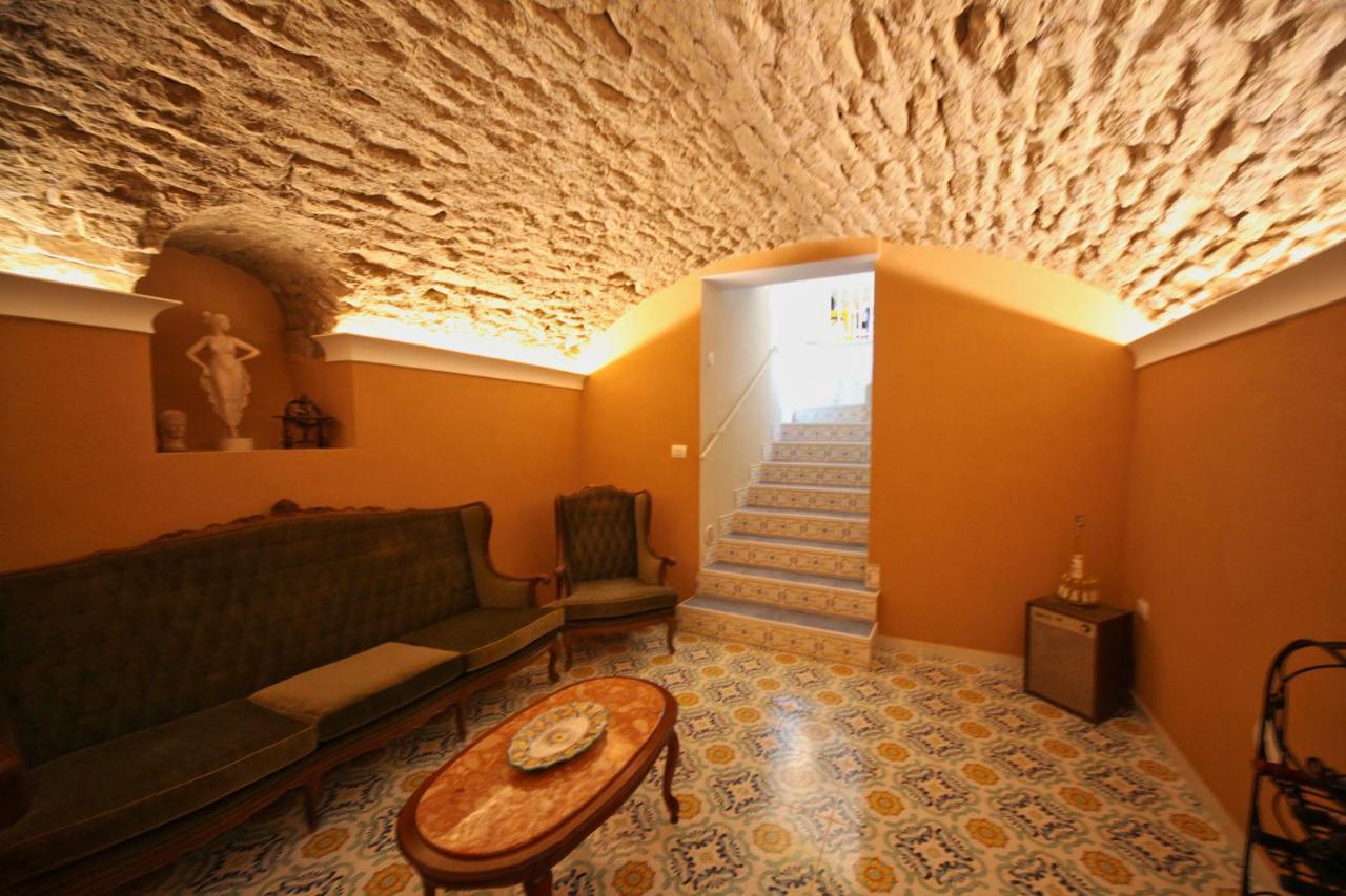 Bed and Breakfast Domus Vilu Nocera Superiore Zewnętrze zdjęcie
