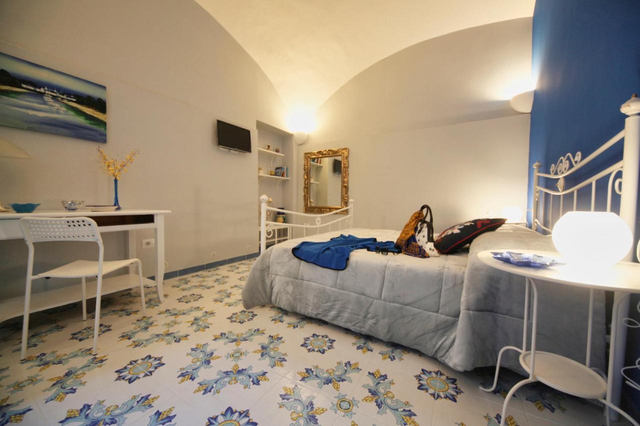 Bed and Breakfast Domus Vilu Nocera Superiore Zewnętrze zdjęcie